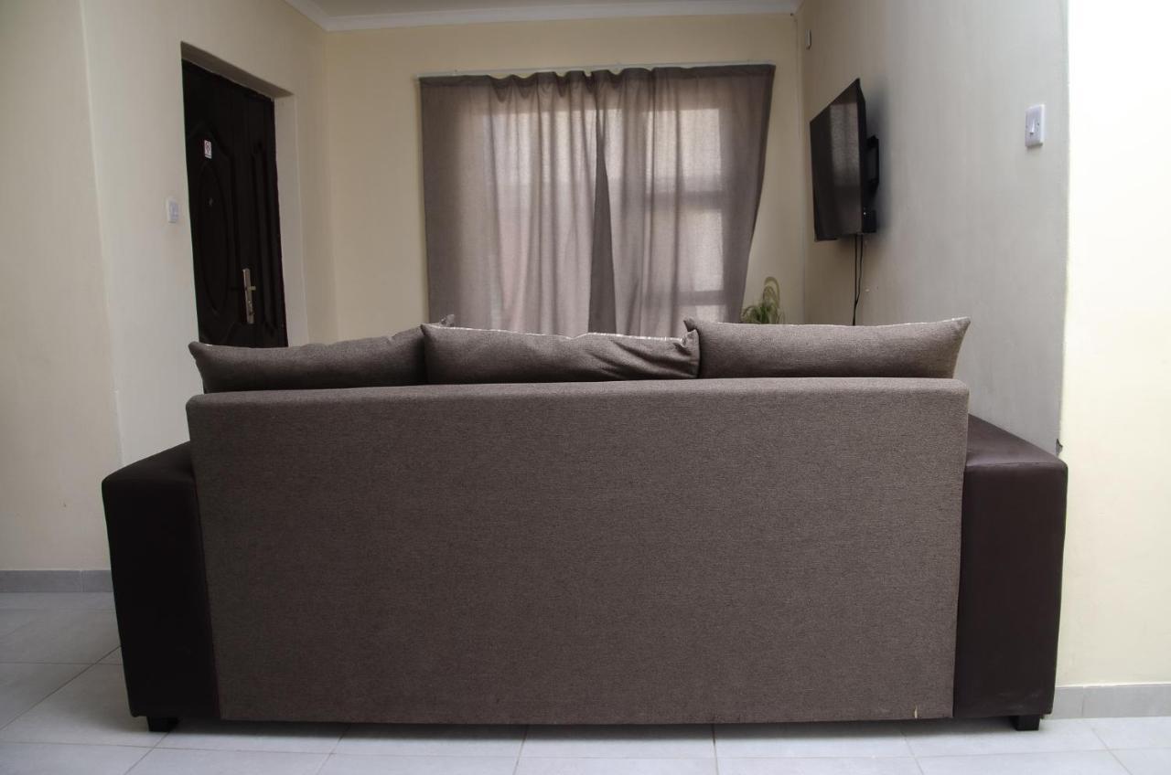 Nexovant Furnished Apartments Маун Екстериор снимка