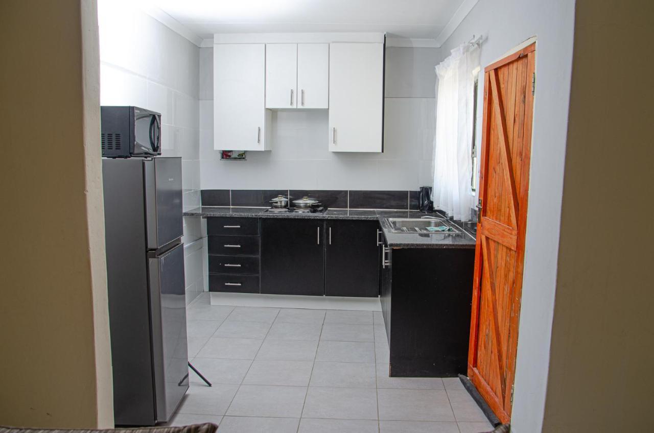 Nexovant Furnished Apartments Маун Екстериор снимка